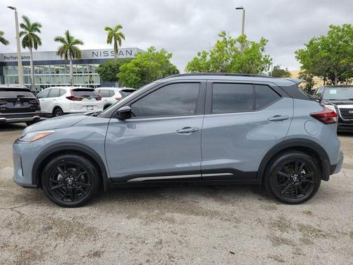 2024 Nissan Kicks SR