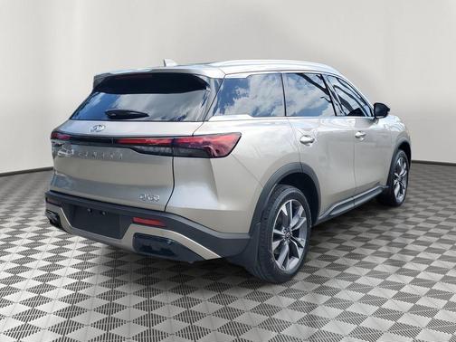 2024 INFINITI QX60 Luxe