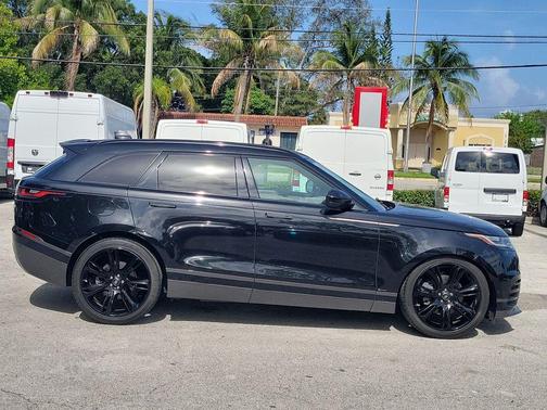 Santorini Black 2018 Land Rover Range Rover Velar P380 SE R-Dynamic