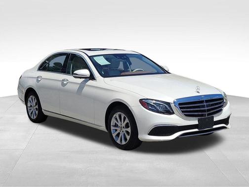 designo Diamond White Metallic 2019 Mercedes-Benz E-Class E 300