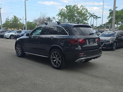 Gray 2022 Mercedes-Benz GLC 300 Base 4MATIC