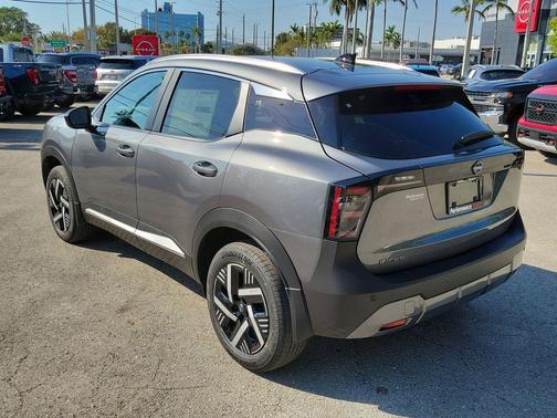 Gun Metallic 2026 Nissan Kicks SV