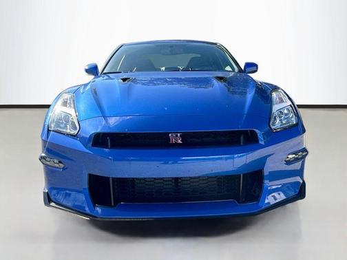 2024 Nissan GT-R Premium