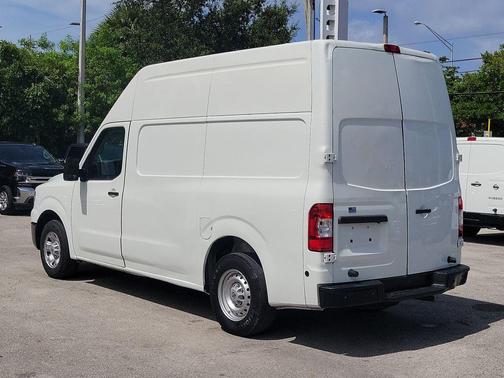 Glacier White 2020 Nissan NV Cargo NV2500 HD S/SV V6/V8