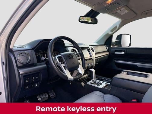 2020 Toyota Tundra SR5