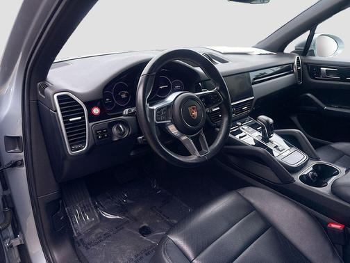 2021 Porsche Cayenne Base