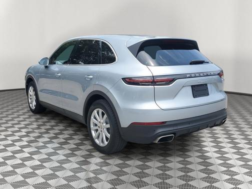 2021 Porsche Cayenne Base
