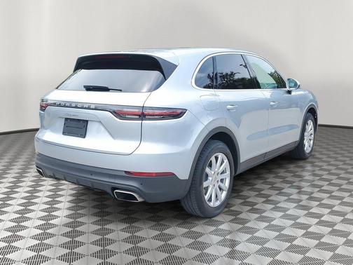 2021 Porsche Cayenne Base