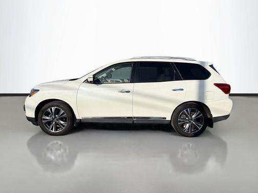 2020 Nissan Pathfinder Platinum
