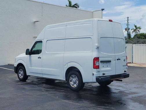 Glacier White 2019 Nissan NV Cargo NV2500 HD S/SV V6/V8