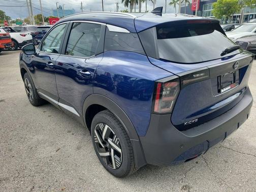 Deep Blue Pearl 2026 Nissan Kicks SV