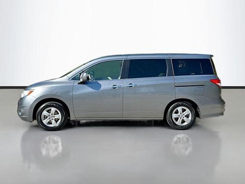 2015 Nissan Quest SV