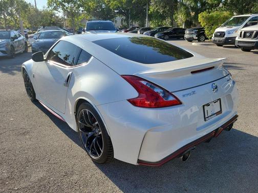 2017 Nissan 370Z NISMO