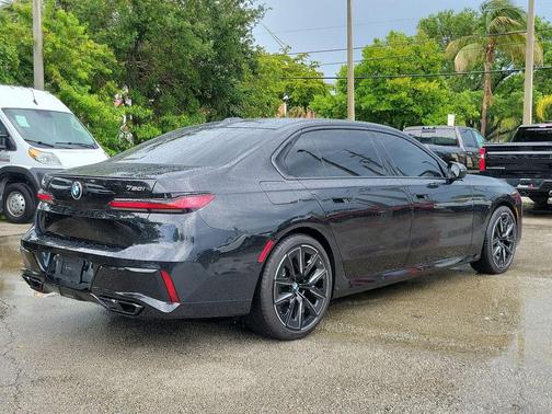 Black Sapphire Metallic 2025 BMW 760 760i xDrive