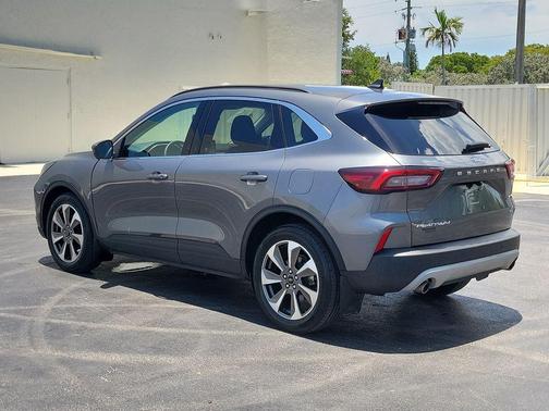 Gray Metallic 2023 Ford Escape Platinum