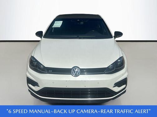 2019 Volkswagen Golf R 2.0T w/DCC & Navigation