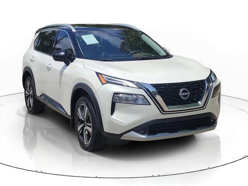 White 2022 Nissan Rogue Platinum