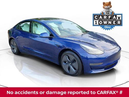 Blue 2022 Tesla Model 3 Long Range