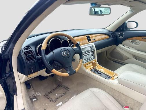 2002 Lexus SC 430