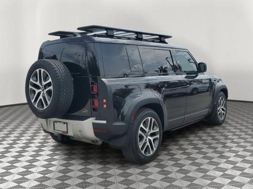 2020 Land Rover Defender 110 HSE