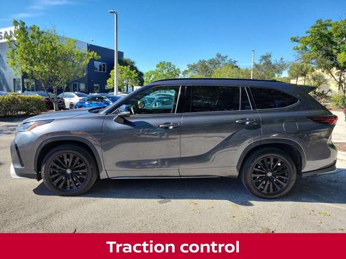 2024 Toyota Highlander XSE