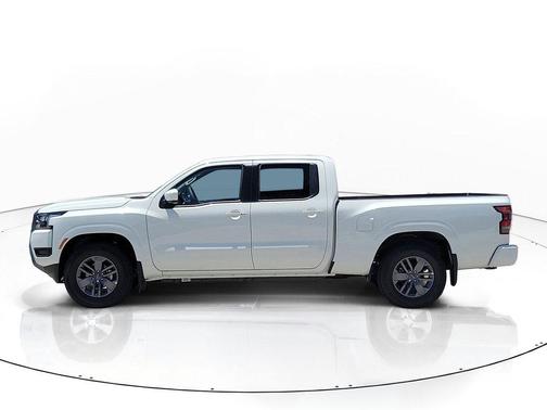 Glacier White 2026 Nissan Frontier SV