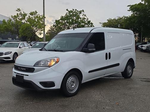 Bright White 2022 RAM ProMaster City Base
