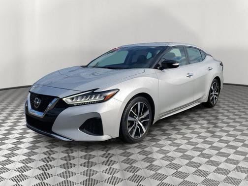 2021 Nissan Maxima SV