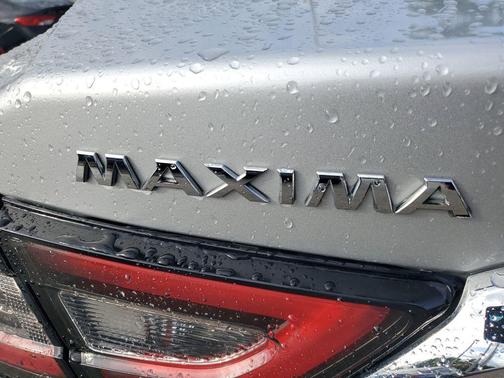 2021 Nissan Maxima SV