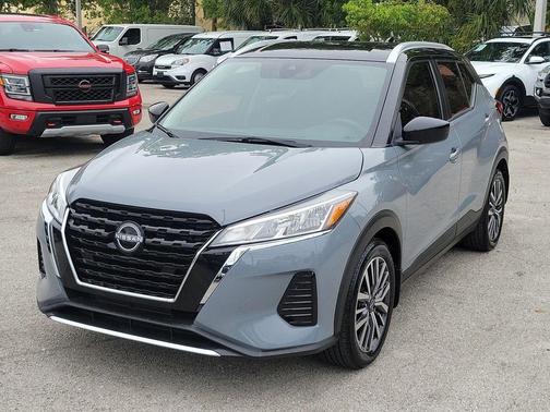 2023 Nissan Kicks SV