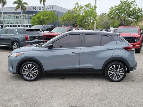 2023 Nissan Kicks SV