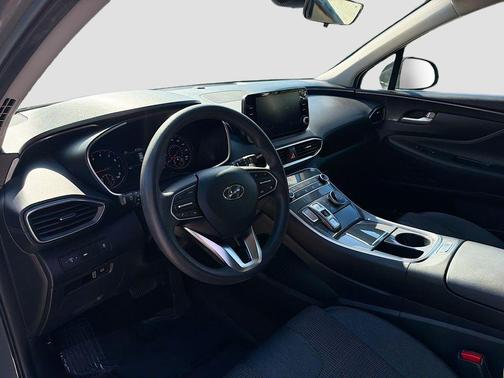 2022 Hyundai SANTA FE SE