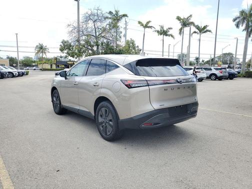 2025 Nissan Murano SL
