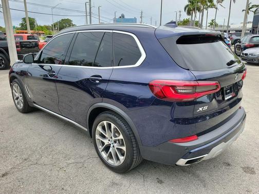 Tanzanite Blue II Metallic 2020 BMW X5 xDrive40i