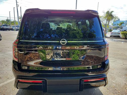 2026 Nissan Armada SV