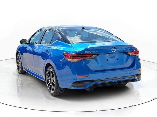 2t Blu Blk Roof 2024 Nissan Sentra SR