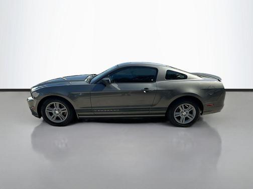 2013 Ford Mustang V6