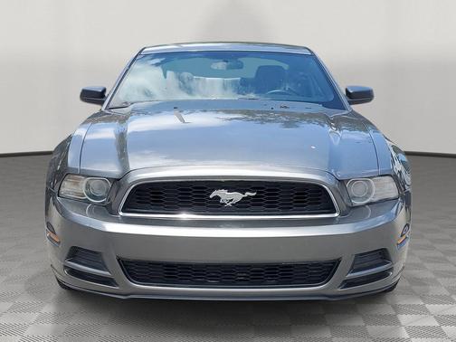 2013 Ford Mustang V6
