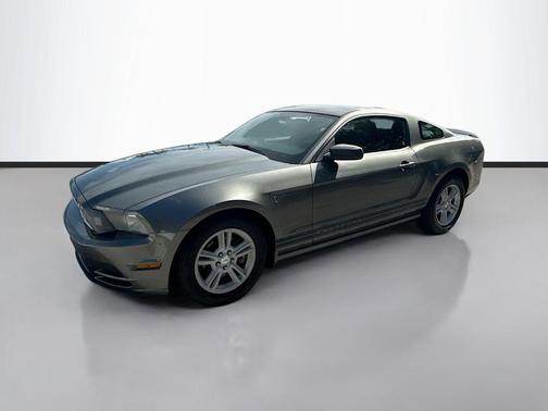 2013 Ford Mustang V6