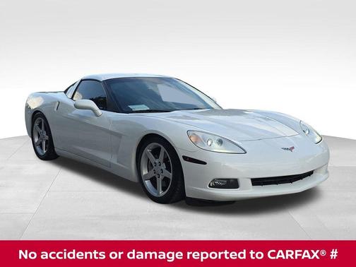 Arctic White 2005 Chevrolet Corvette Coupe