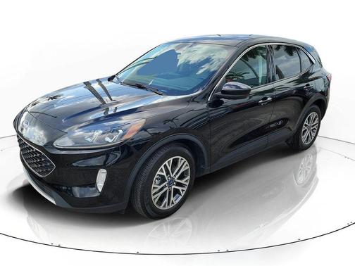 Black Metallic 2022 Ford Escape SEL