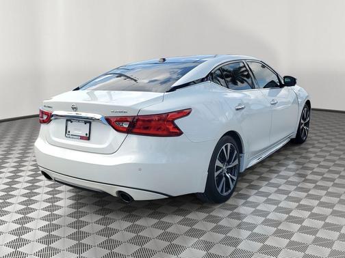 2017 Nissan Maxima 3.5 Platinum