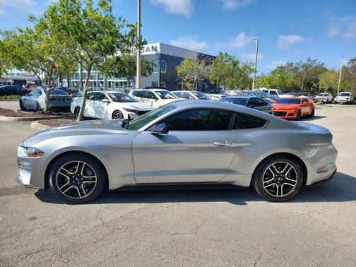 2020 Ford Mustang EcoBoost Premium