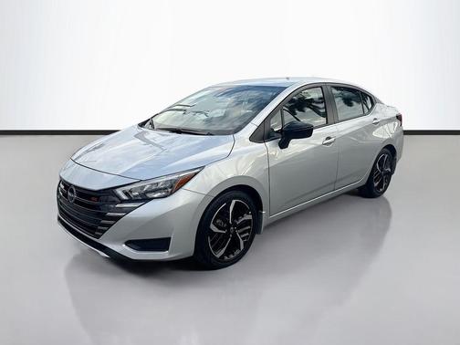 2025 Nissan Versa 1.6 SR
