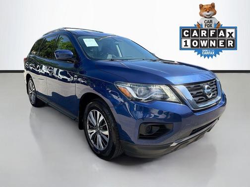 2020 Nissan Pathfinder S