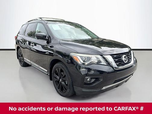 2017 Nissan Pathfinder Platinum
