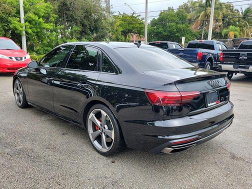 2023 Audi A4 45 S line Premium Plus