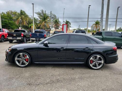 2023 Audi A4 45 S line Premium Plus