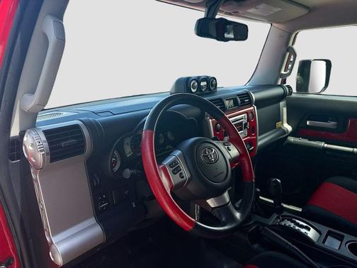 2012 Toyota FJ Cruiser Base