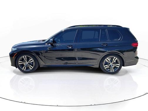 Black Sapphire Metallic 2020 BMW X7 M50i